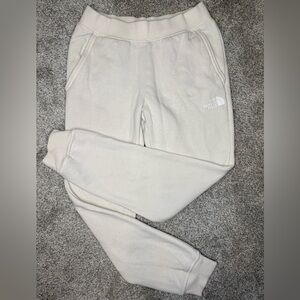 Girls The North Face Jogger | Cream | Size S 7-8